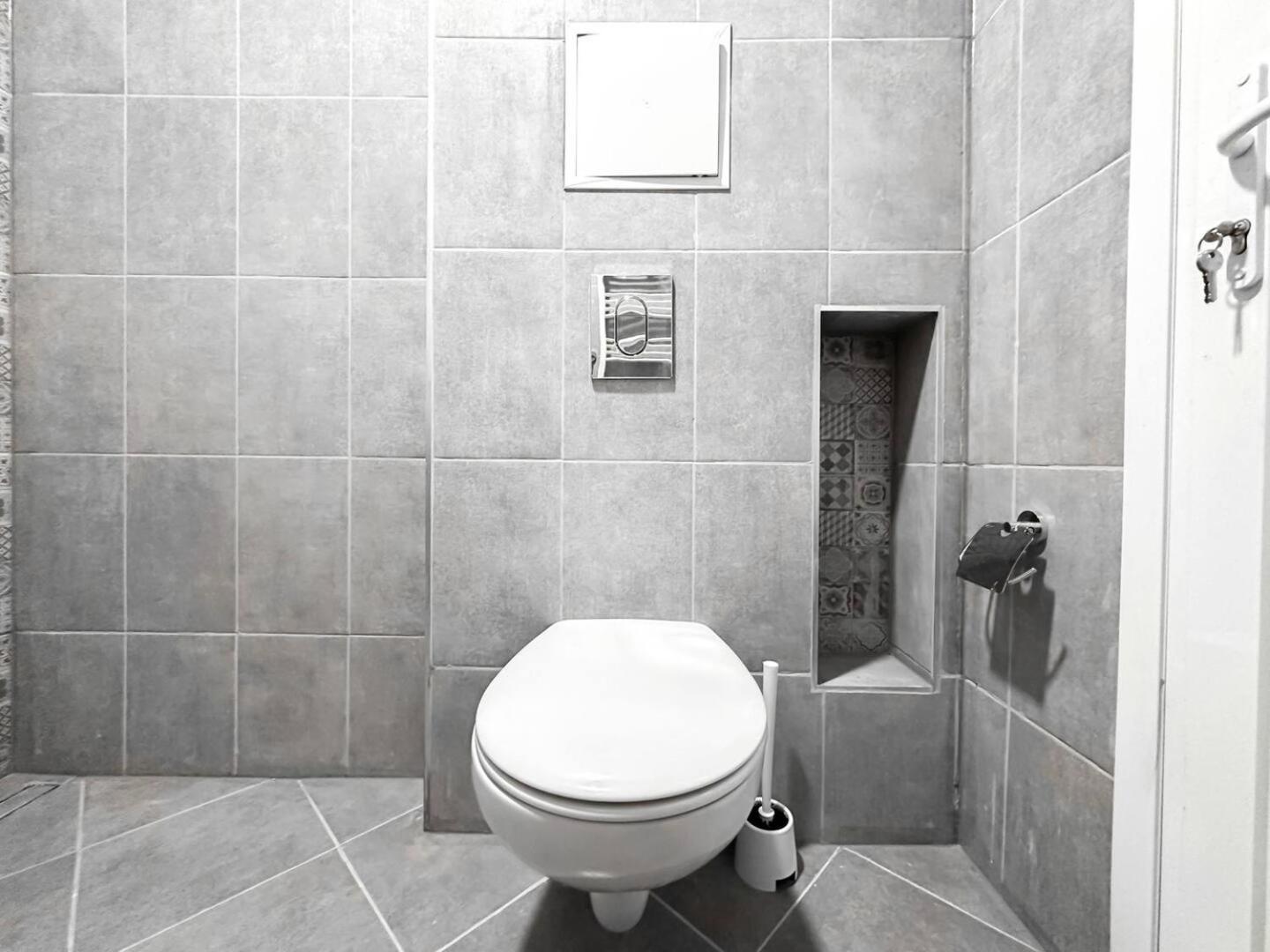 6 Studios 6 Bathrooms 2 Levels Kitchens Sofia Extérieur photo